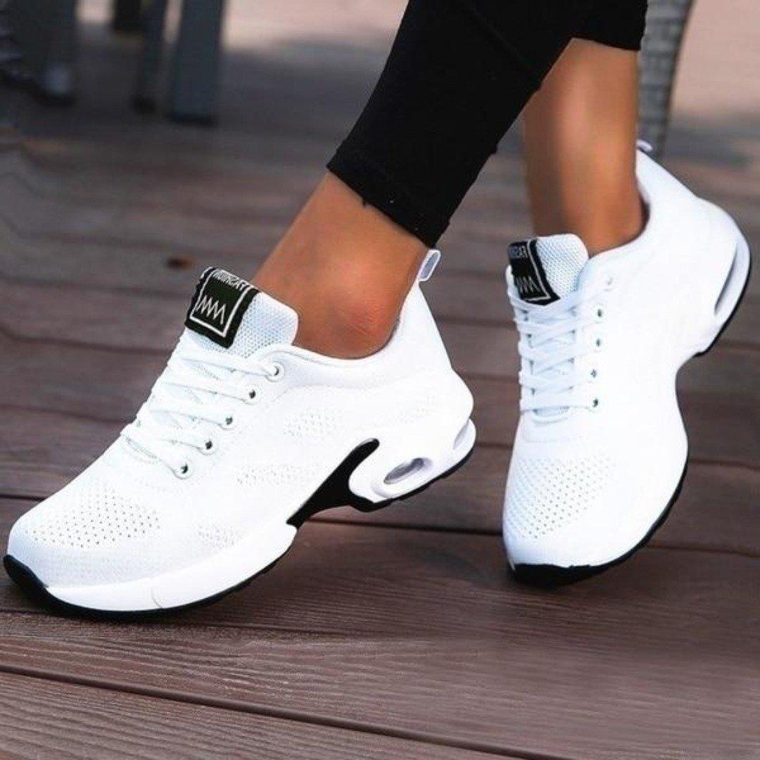 Delilah Lightweight womens trainers - running shoes - sneakers
